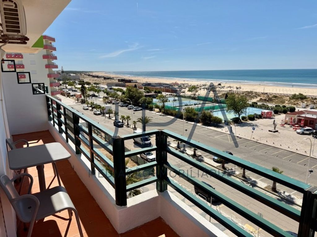 Appartement de luxe à vendre à Vila Real de Santo António, 530 000 €, Photo 1