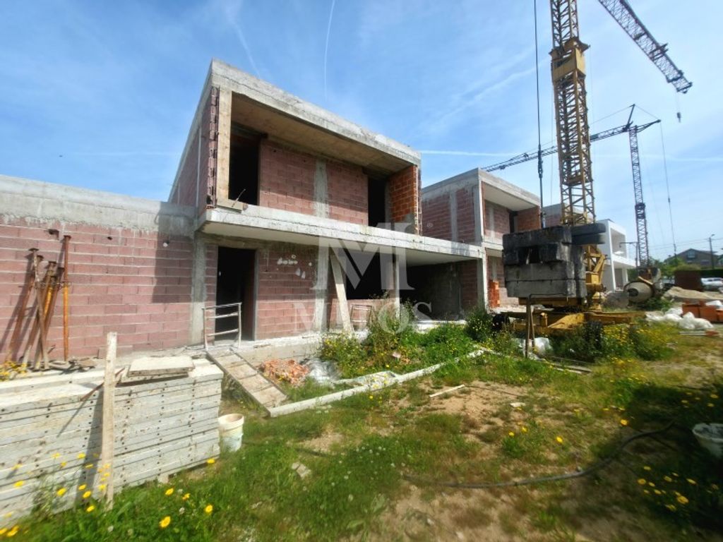 Luxury House for sale in Ponte de Lima, 400 000 €, Photo 1