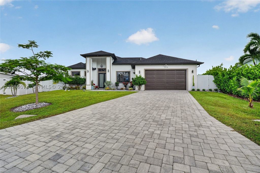 Maison de luxe à vendre à Cape Coral, 515 391 €, Photo 1