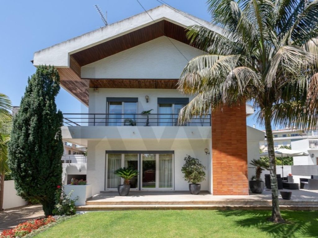Luxury House for sale in Oeiras, 1 620 000 €, Photo 1