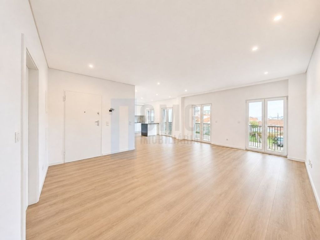 Luxury Apartment for sale in Odivelas, 530 000 €, Photo 2
