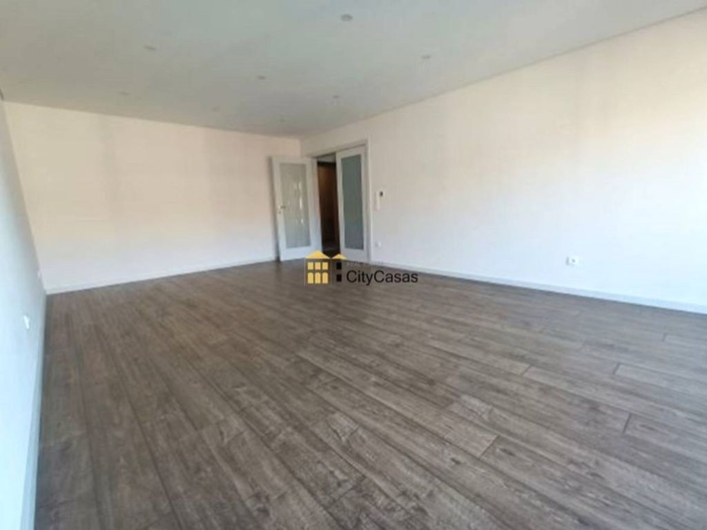 Appartement de luxe à vendre à Porto, 680 000 €, Photo 3
