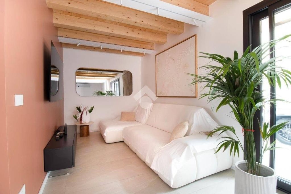 Maison de luxe à vendre à Roseto Degli Abruzzi, 649 000 €, Photo 7