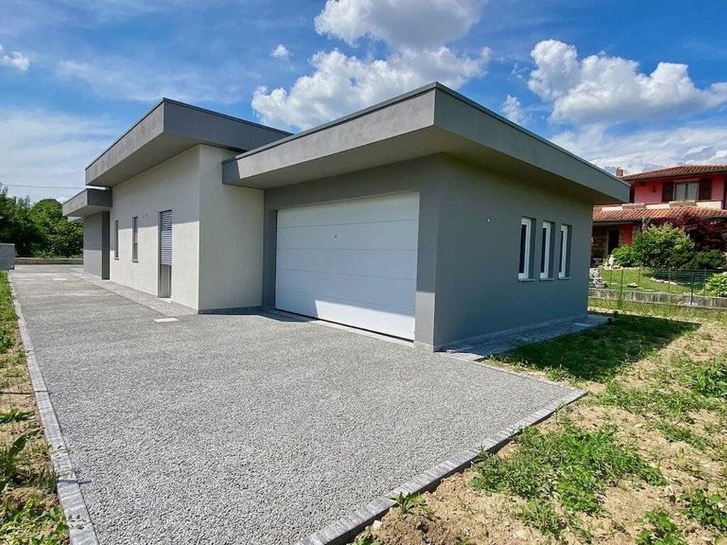 Luxury House for sale in Filago, 450 000 €, Photo 1