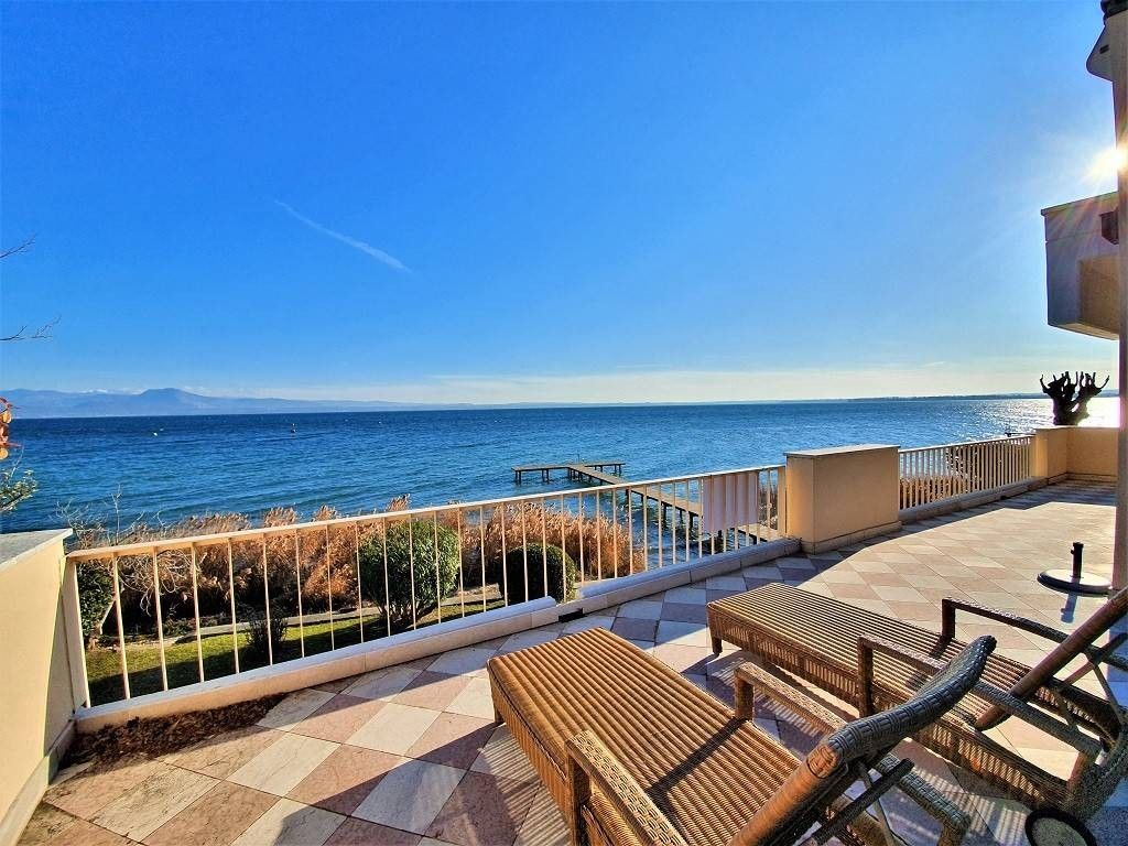Luxury House for sale in Sirmione, 2 100 000 €, Photo 1