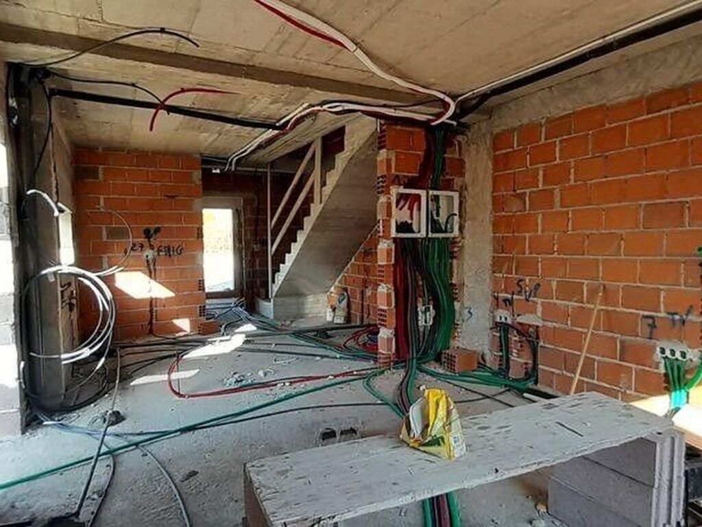 Luxury House for sale in Seixal, 450 000 €, Photo 4