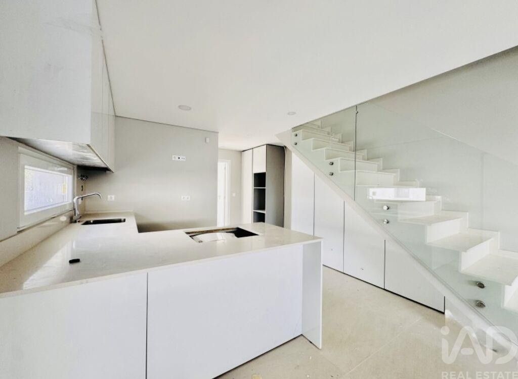 Luxury House for sale in Seixal, 480 000 €, Photo 4
