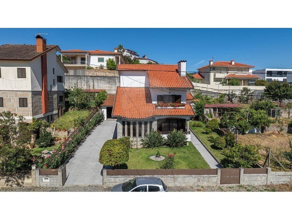 Maison de luxe à vendre à Celorico de Basto, 600 000 €, Photo 4