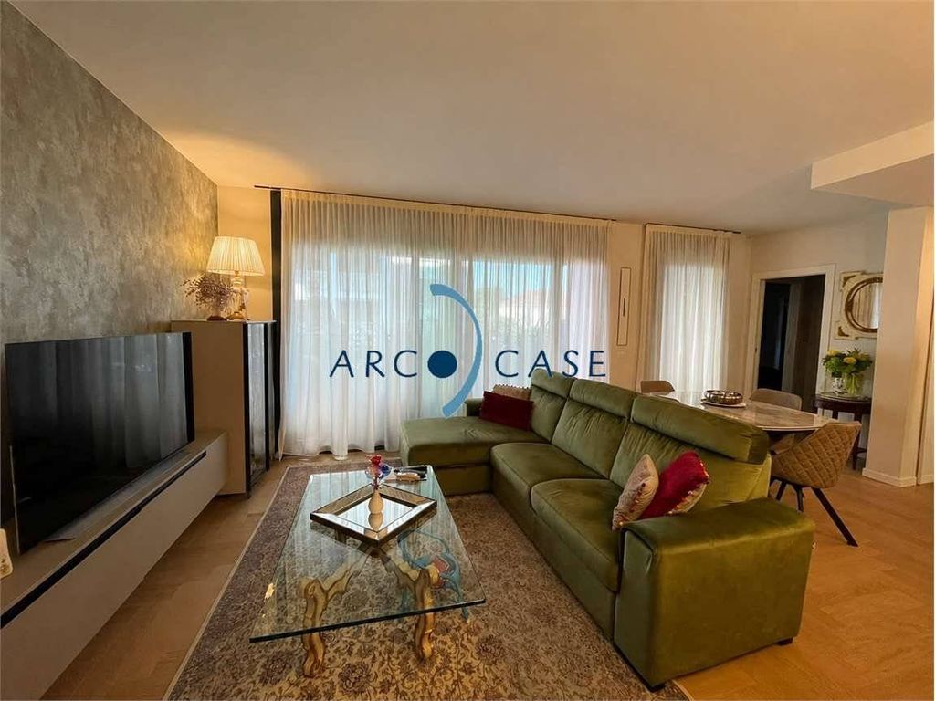 Appartement de luxe à vendre à Crema, 480 000 €, Photo 6