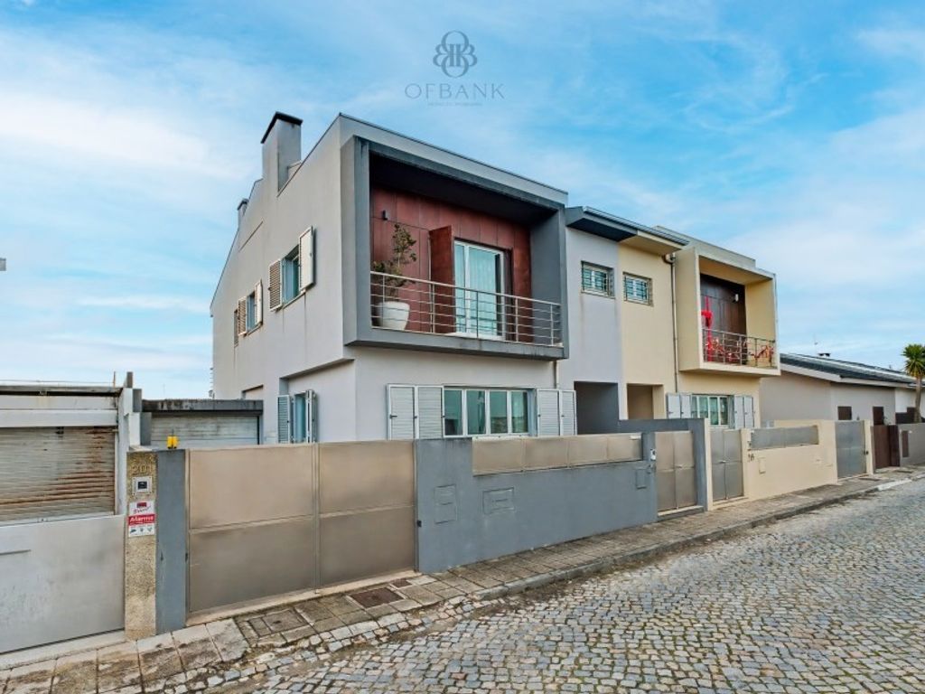 Maison de luxe à vendre à Vila Do Conde, 530 000 €, Photo 1