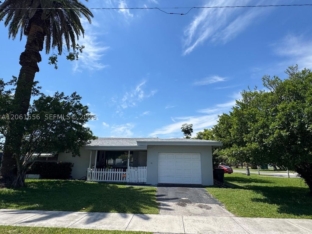 Maison de luxe à vendre à Dania Beach, 443 765 €, Photo 1