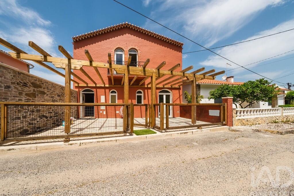 Maison de luxe à vendre à Landal, 425 000 €, Photo 1