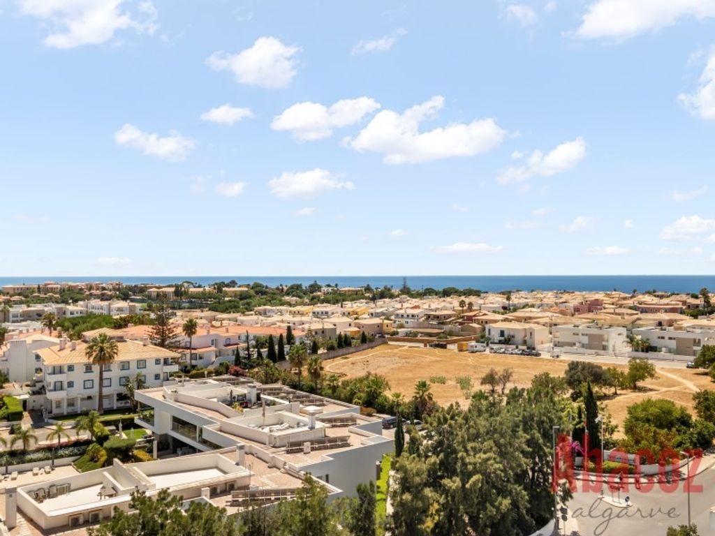 Luxury Apartment for sale in Lagos, 606 000 €, Photo 1