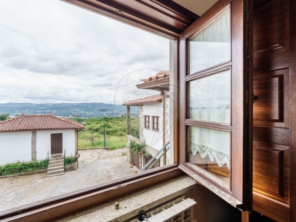 Maison de luxe à vendre à Amares, 699 000 €, Photo 3
