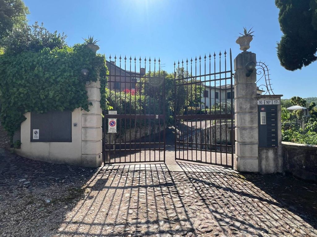 Maison de luxe à vendre à Verona, 1 100 000 €, Photo 1