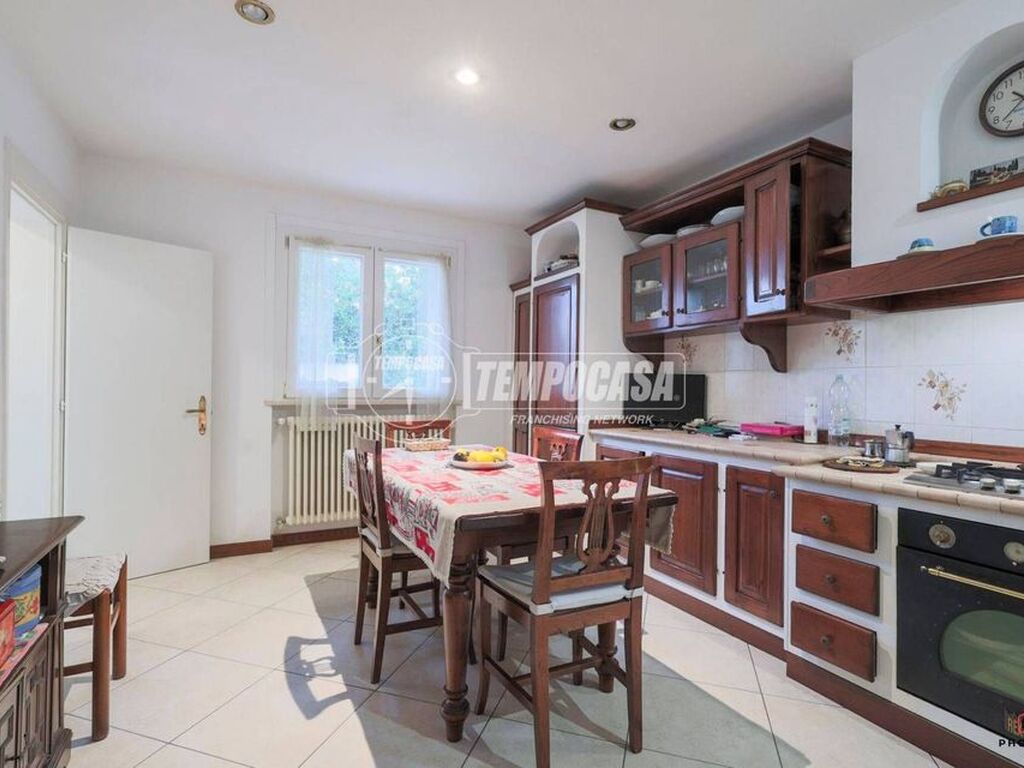 Luxury House for sale in Forlì, 465 000 €, Photo 1
