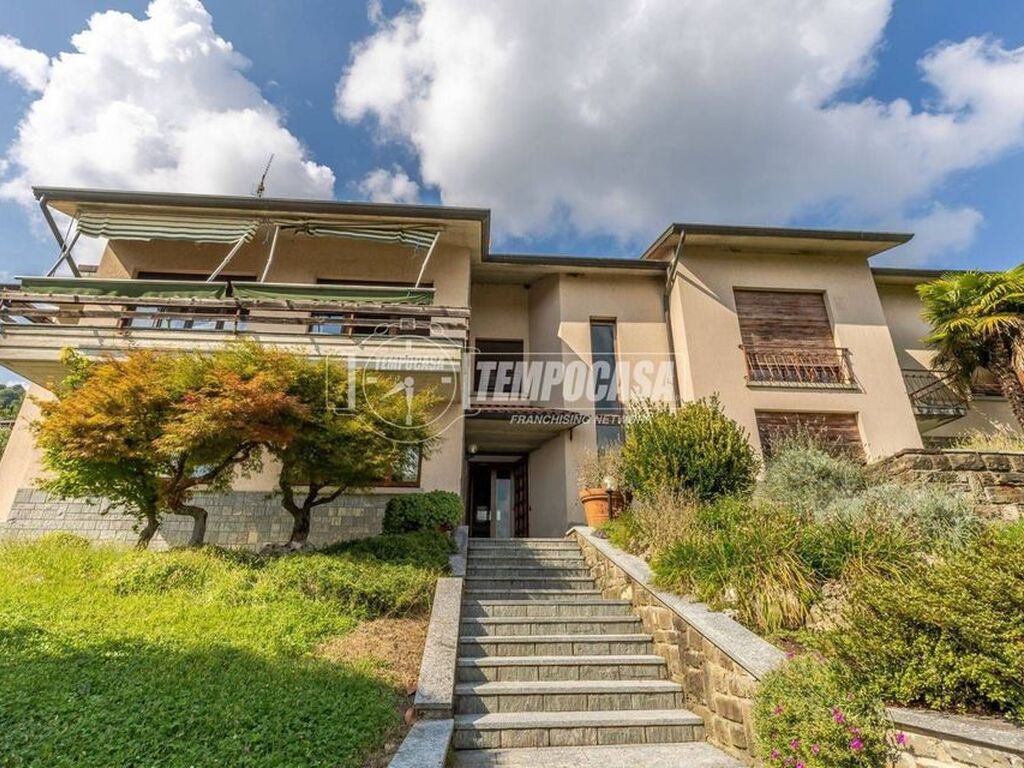 Luxury House for sale in Foresto Sparso, 1 200 000 €, Photo 1