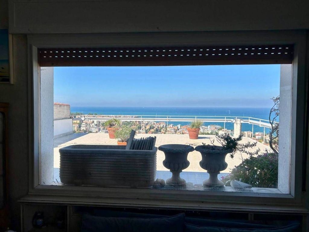 Appartement de luxe à vendre à Ancona, 585 000 €, Photo 1