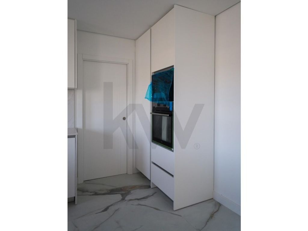 Luxury House for sale in Seixal, 599 000 €, Photo 3