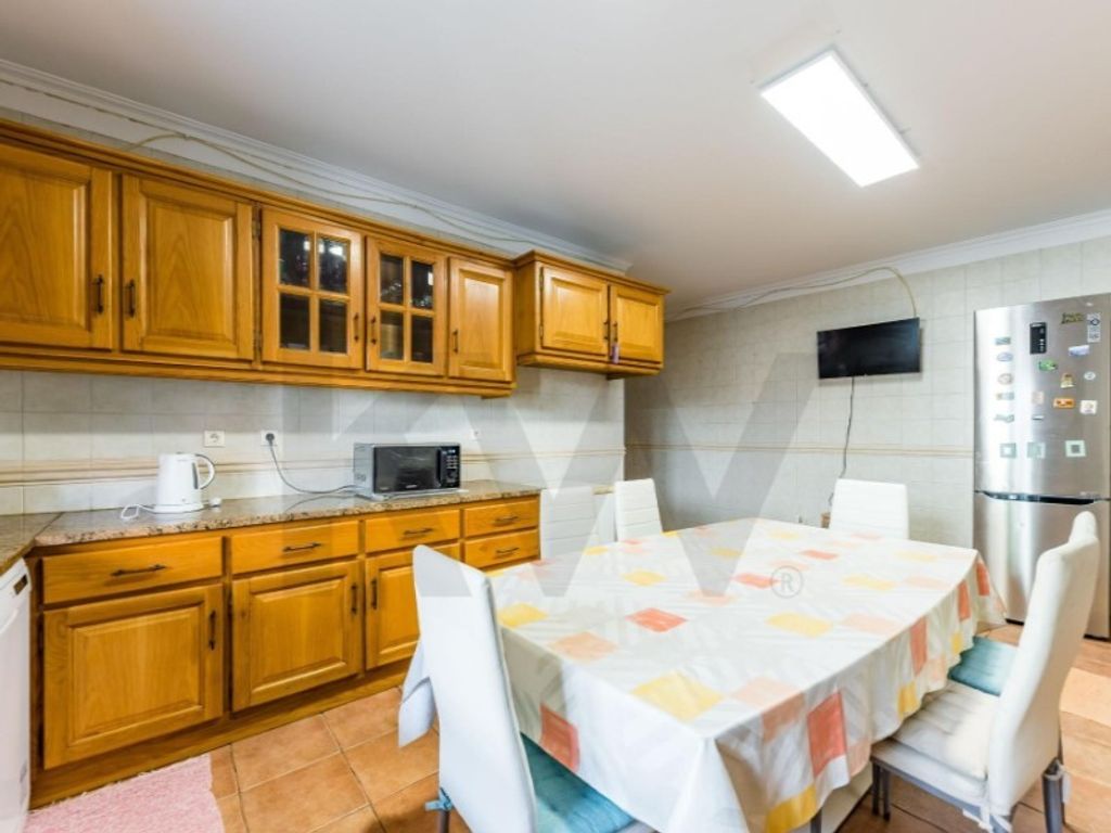 Maison de luxe à vendre à Azambuja, 400 000 €, Photo 2