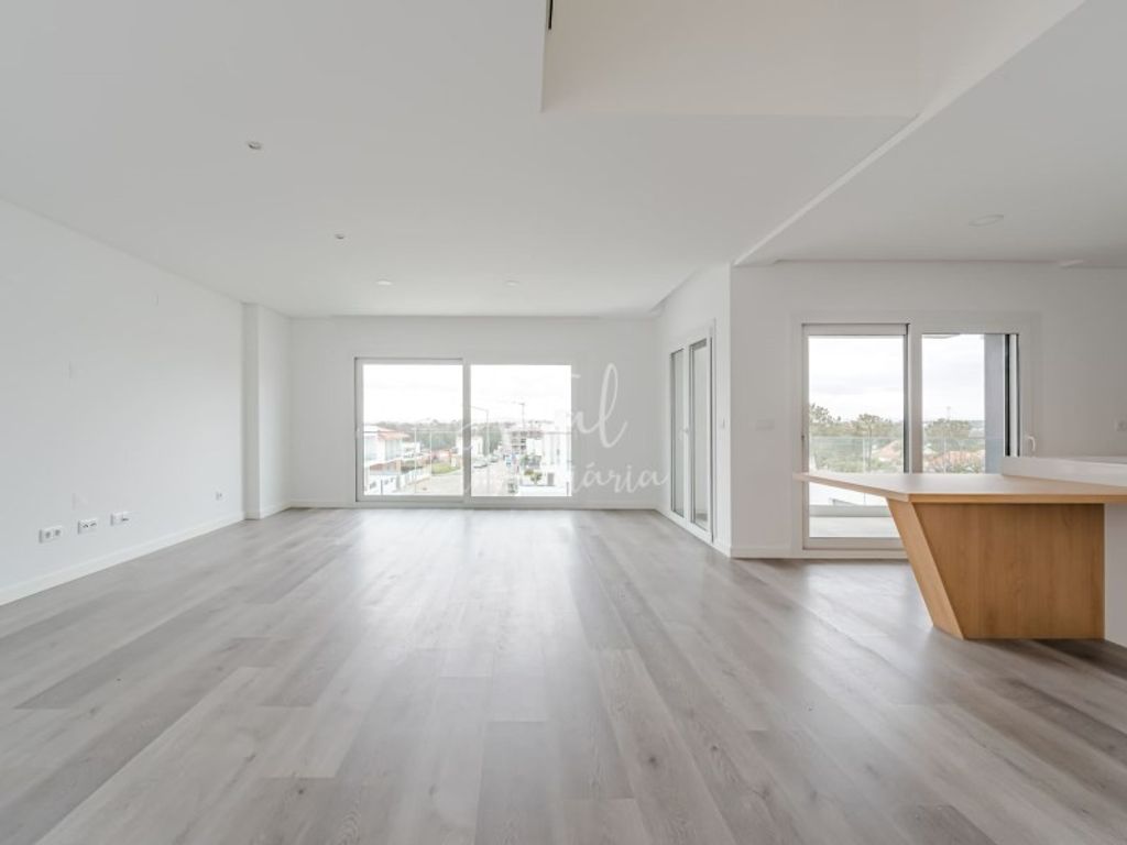 Luxury House for sale in Seixal, 695 000 €, Photo 3