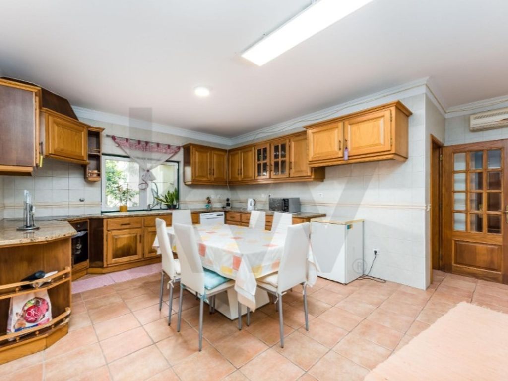 Maison de luxe à vendre à Azambuja, 400 000 €, Photo 3