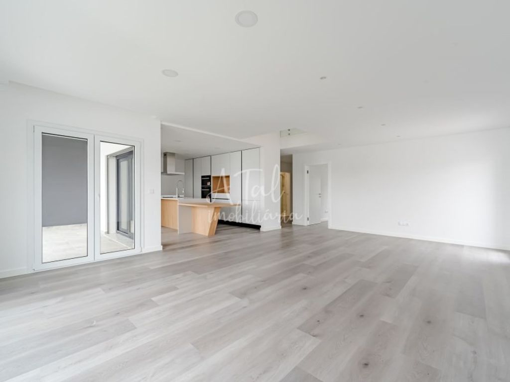 Luxury House for sale in Seixal, 695 000 €, Photo 5