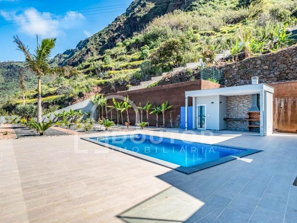 Luxury House for sale in Calheta, 1 150 000 €, Photo 5