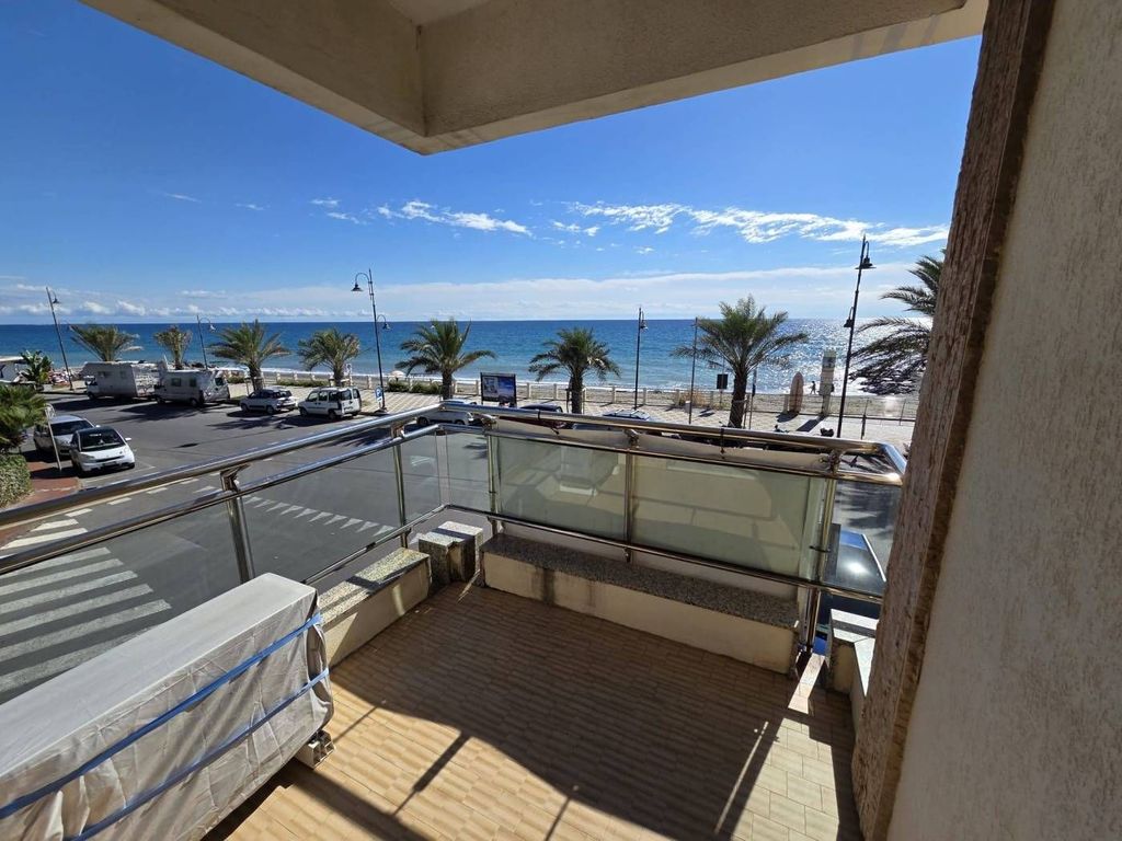 Appartement de luxe à vendre à Albenga, 590 000 €, Photo 1