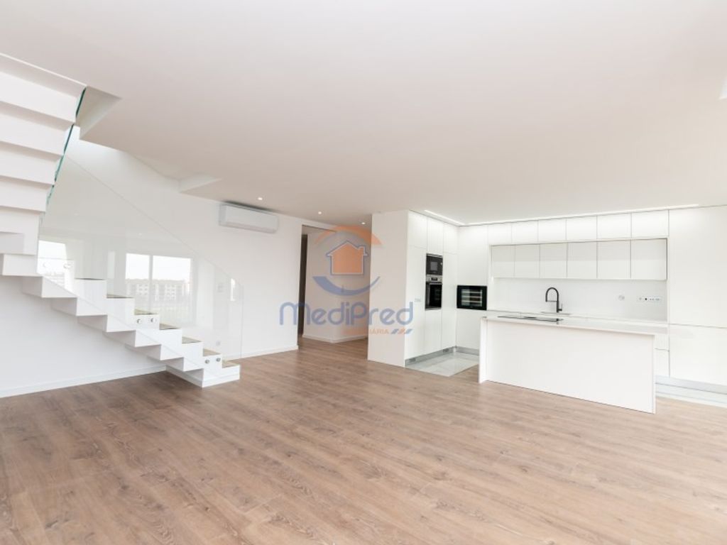 Appartement de luxe à vendre à Montijo, 560 000 €, Photo 1