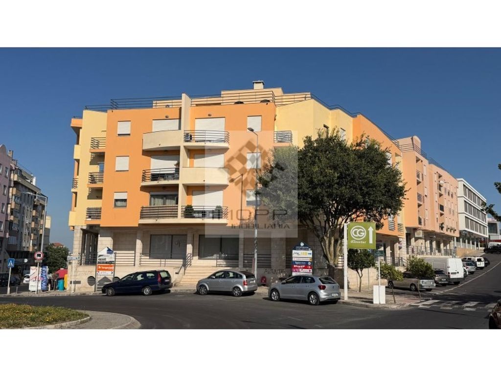 Appartement de luxe à vendre à Loures, 600 000 €, Photo 1