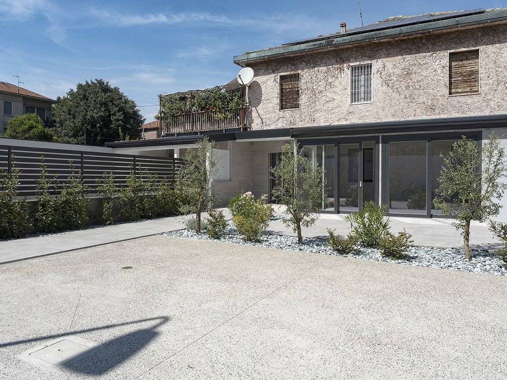 Appartement de luxe à vendre à Milan, 1 390 000 €, Photo 1