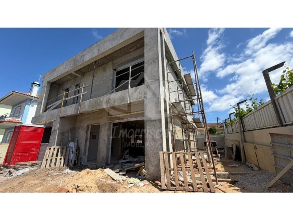 Luxury House for sale in Seixal, 790 000 €, Photo 1