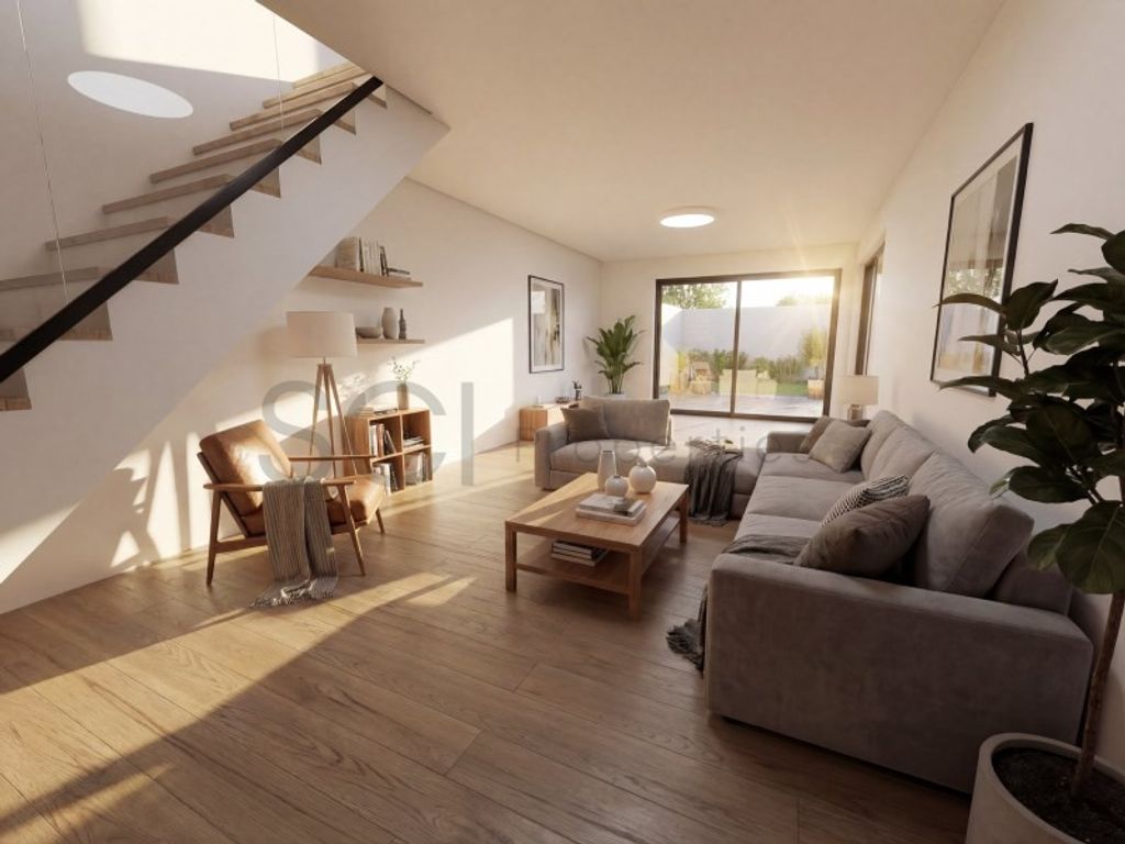 Luxury House for sale in Seixal, 490 000 €, Photo 1