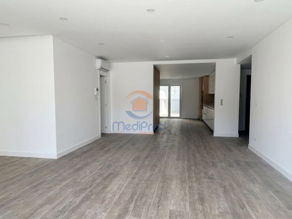 Luxury Apartment for sale in Odivelas, 616 000 €, Photo 2