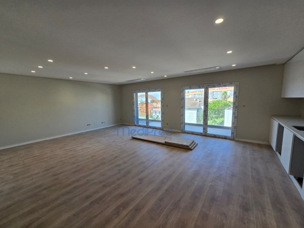 Luxury Apartment for sale in Loures, 465 000 €, Photo 2