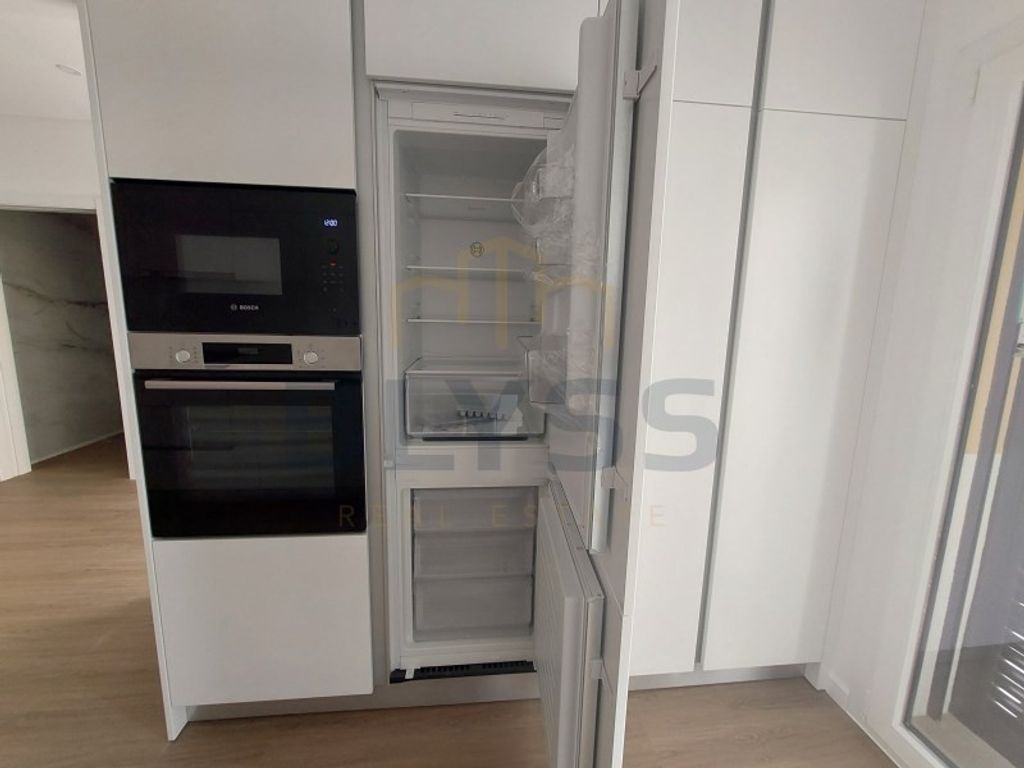 Maison de luxe à vendre à Amadora, 698 000 €, Photo 3