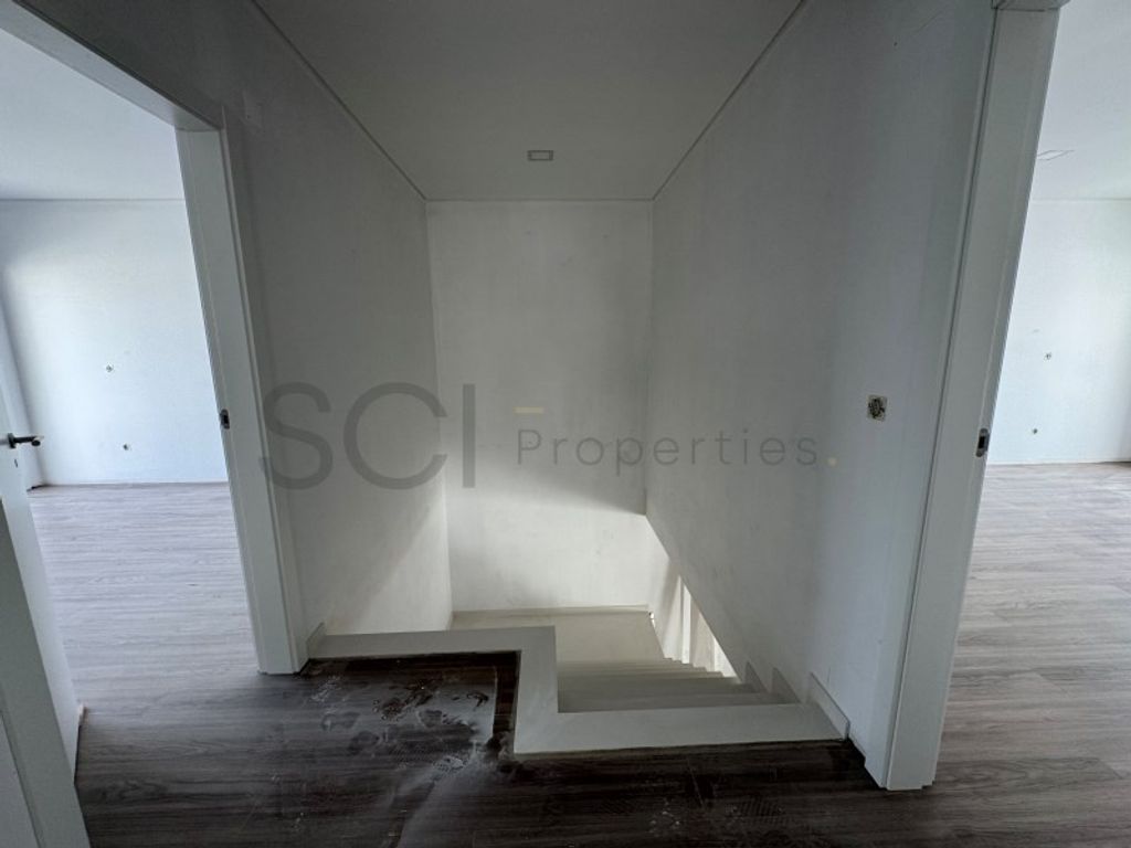 Luxury House for sale in Seixal, 590 000 €, Photo 4