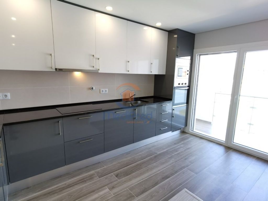 Luxury Apartment for sale in Odivelas, 445 000 €, Photo 6