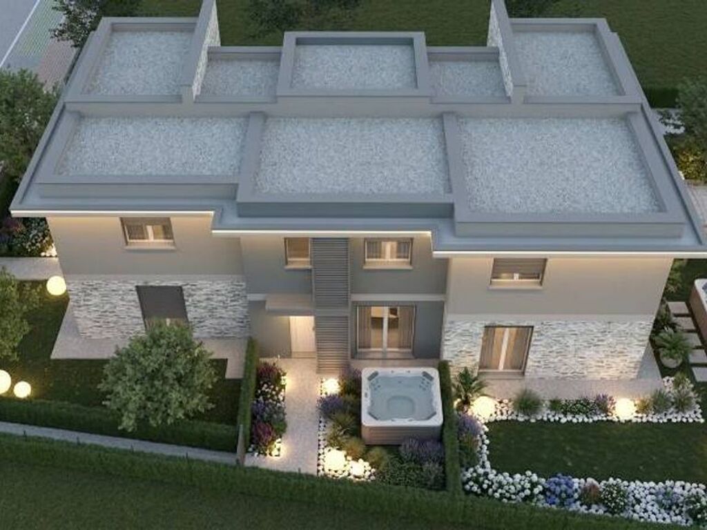 Luxury House for sale in Parma, 447 000 €, Photo 1