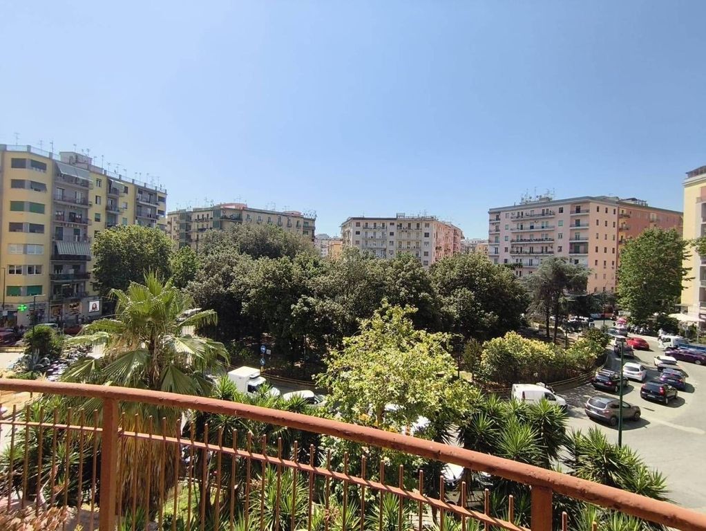 Appartement de luxe à vendre à Naples, 730 000 €, Photo 2