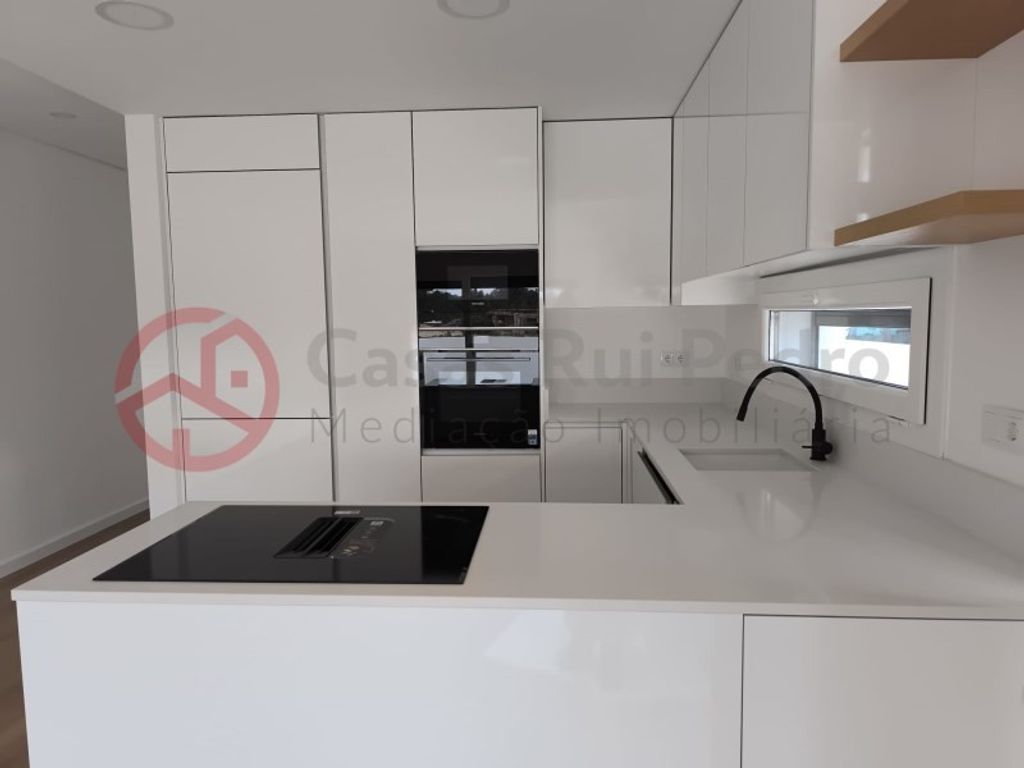 Luxury House for sale in Seixal, 560 000 €, Photo 2