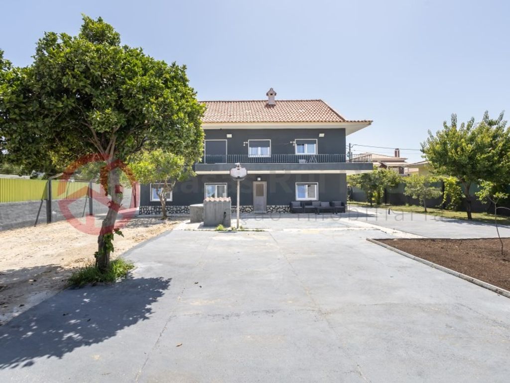 Maison de luxe à vendre à Seixal, 690 000 €, Photo 2