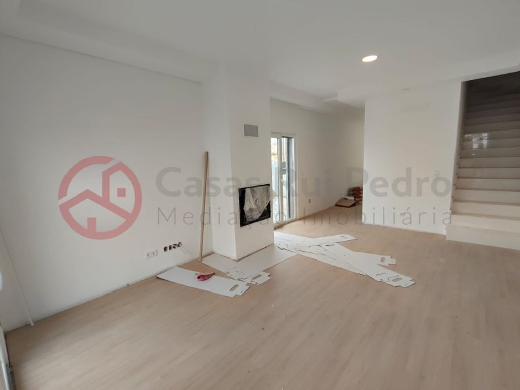 Maison de luxe à vendre à Seixal, 480 000 €, Photo 3