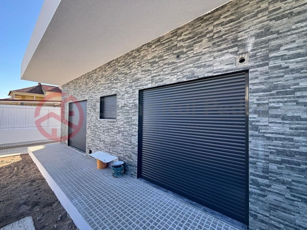 Luxury House for sale in Seixal, 640 000 €, Photo 4