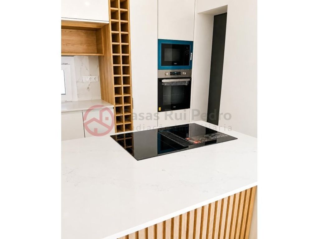 Luxury House for sale in Seixal, 550 000 €, Photo 4