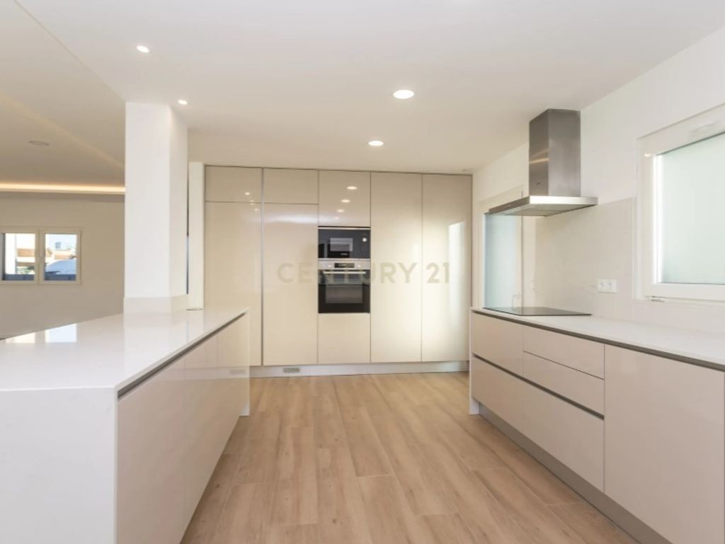 Maison de luxe à vendre à Almada, 745 000 €, Photo 4