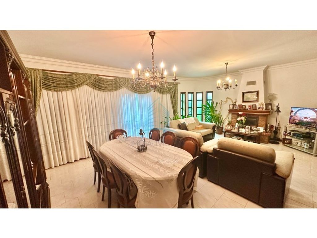 Luxury House for sale in Gondomar, 535 000 €, Photo 5