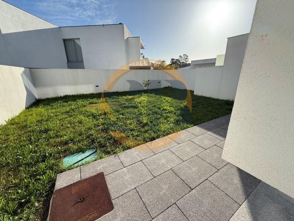 Maison de luxe à vendre à Santa Maria Da Feira, 550 000 €, Photo 6