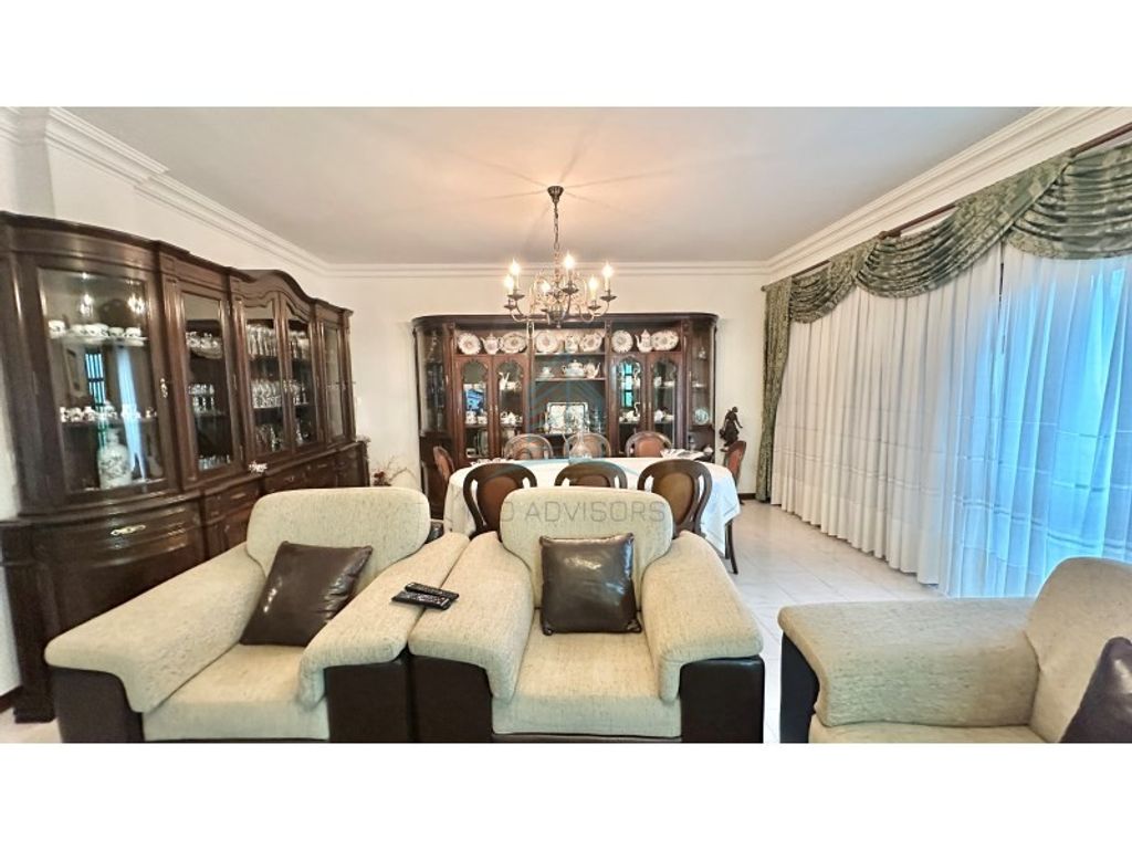 Luxury House for sale in Gondomar, 535 000 €, Photo 6
